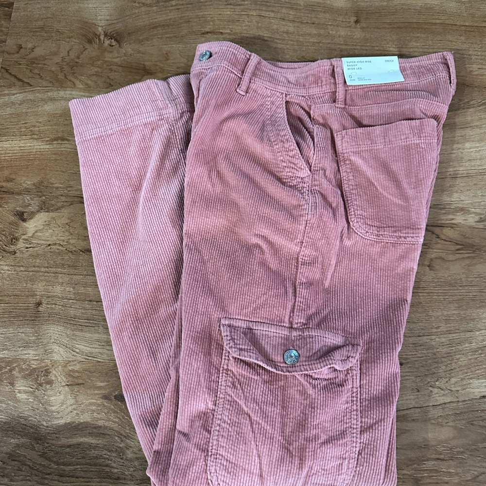 American Eagle Pink Corduroy Pants - Picture 4 of 9